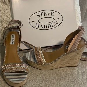 New Steve Madden lace up wedges sz 8.5